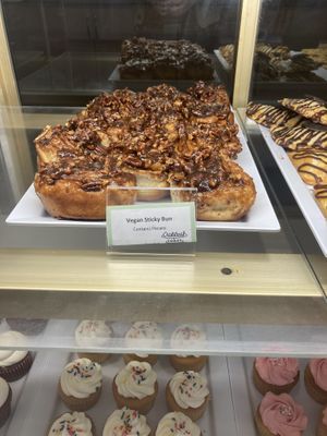 Sticky toffee bun   at Oakleaf Cakes in Boston