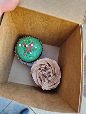  at Oakleaf Cakes in Boston