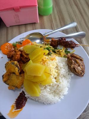 Nasi campur buffet at Waikuntha - Warveg Warung Vegetarian in 