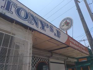 the restaurant at Tony's F in Santo Domingo