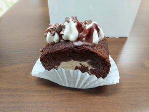 Take-out cake at Veggy Way in Sapporo