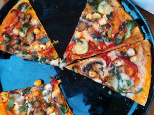 Vegan pizza at Vegan House in Antalya