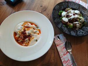 Vegan mantı and falafel at Vegan House in Antalya