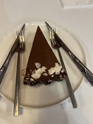 Bounty Tart  at Vegan House in Antalya