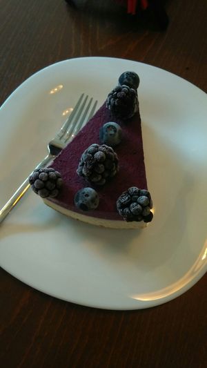 Blueberry cheesecake at Vegan House in Antalya