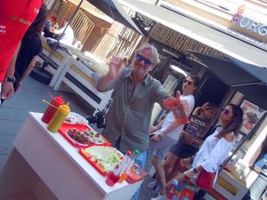 This is fun :) at Mr. CigKofte in Bucharest