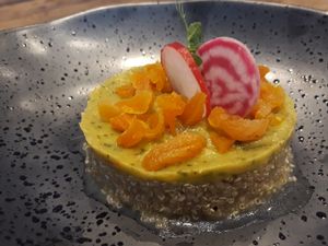 Quinoa salad with avocado cream & apricot  at Vlint 21 in Borger