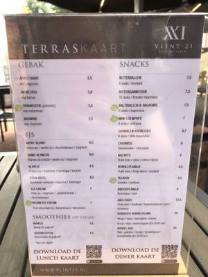 Snacks at Vlint 21 in Borger