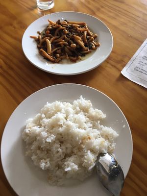 Braised King Oyster mushroom with black pepper at Chay Con Dao Healthy in Con Dao