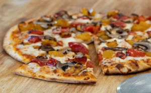 Enjoy at Make It Pizza and Salad in Koh Phangan