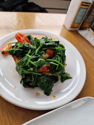 "Vegan Brekki" at The Savvy Sailor in Lunenburg