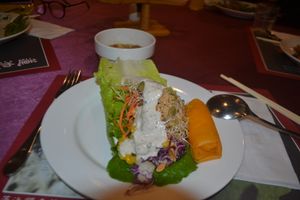 the yummiest raw salad ever at LianChi Ge in Taipei