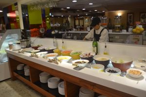 raw vegan foods at LianChi Ge in Taipei