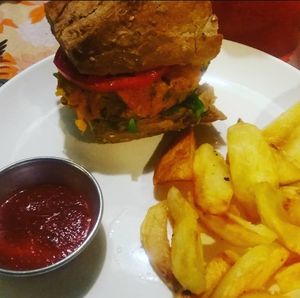  at Twelve Tables in Yerevan