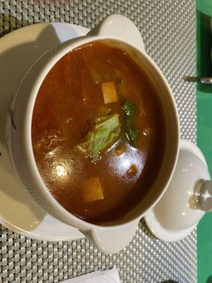 Tomato and tofu soup  at Meimen FángKōngDòng 梅門防空洞 in Taipei
