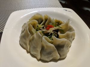 Dumplings at Meimen FángKōngDòng 梅門防空洞 in Taipei