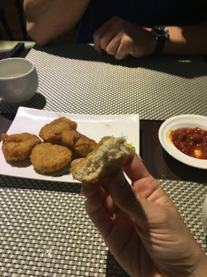 Vegan chicken nuggets!!! at Meimen FángKōngDòng 梅門防空洞 in Taipei
