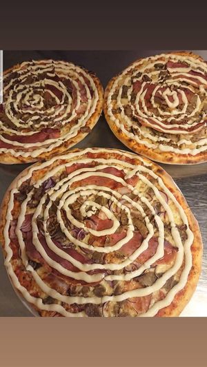 Pizza Tacomajoneesi kastikella  at Jyvaskylan Kebab in Jyvaskyla