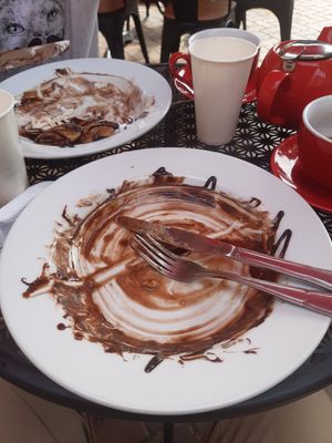 It was waffles with banana and chocolate hazelnut  sauce at Prana Cafe in Leicester