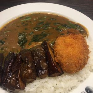 Spinach curry with soy cutlet at Coco Ichibanya - Sumiyoshicho in Tokyo