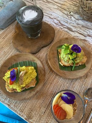 Vegan breakfast tofu scramble and avocado on toast at Swasti Beloved Cafe in Ubud