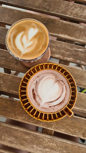 Oat choco and oat latte at Indiana vegan Cafe & Yoga in Langkawi