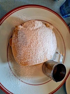 Vegan Intermediate Pancakes w/ Vegan Bacon & Maple Butter at Nowhere Man in Brighton