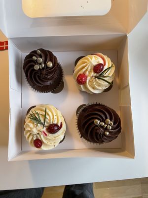 Chocolate and cranberry muffins  at Bake My Day in Copenhagen