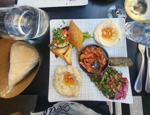 Assiette vegetaLienne (24/25€) at Mon Liban in Lyon