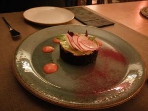 Tártaro de beterraba com guacamole at Terra Restaurant in Sagres