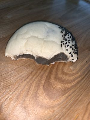 Black sesame bread filled with black bean cream at Milhanjum 밀한줌 - Jungang Station in Busan