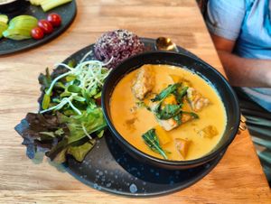 Tempeh Punpkin Red Curry at Everflow in Koh Chang