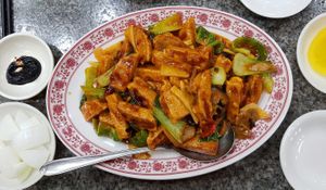 Vegan Fried Pork with Red and Green Pepper at Taehwawon 태화원 in Incheon