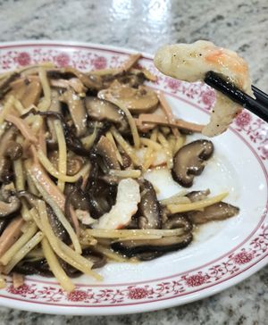 shrimp imitation at Taehwawon 태화원 in Incheon