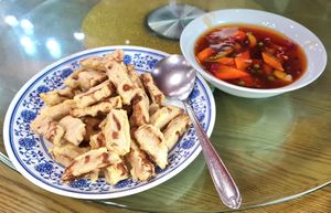 Vegan sweet and sour (Tangsuyuk 탕수육) at Taehwawon 태화원 in Incheon