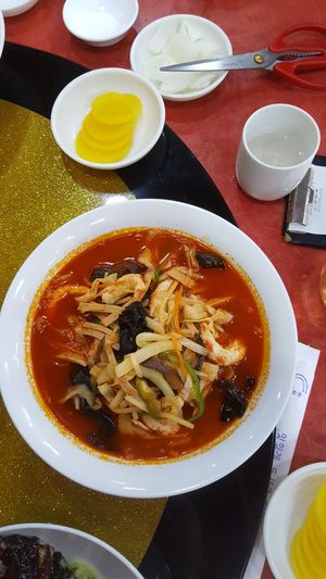 spicy noodles at Taehwawon 태화원 in Incheon