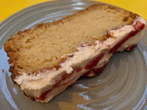 Jammy Dodger Cake at Karmic Cakery in Berwick-upon-tweed