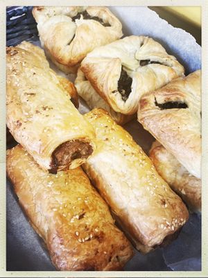 Hoisin No Porkies & Bousin mushroom and spinach  #Veganuary at Karmic Cakery in Berwick-upon-tweed