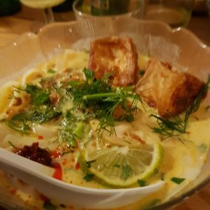 Noodles with tofu at The Hood in Paris