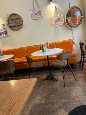  at The Hood in Paris