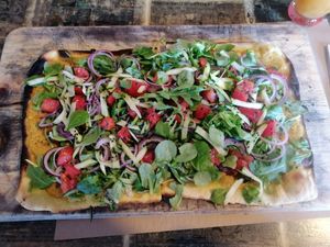 Hummus Pizza at Il Fornaccio in Arzua