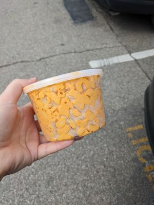 Mac and cheese at Harmony Plant Fare in Cincinnati