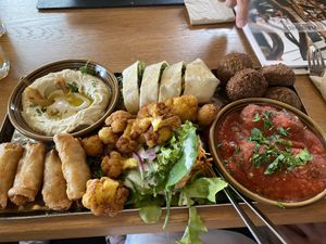 Vorspeisenplatte at Zeil Kitchen in Frankfurt