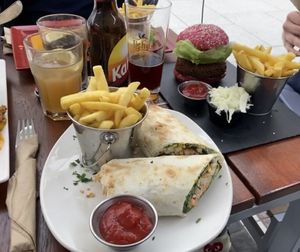 Ceasar Wrap / Falafel Burger at Zeil Kitchen in Frankfurt