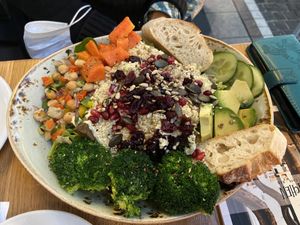 Superfood Salat  #Veganuary at Zeil Kitchen in Frankfurt