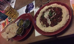 Hummus with Beyond meat  at Zeil Kitchen in Frankfurt