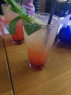 Pink Lady Limonade at Zeil Kitchen in Frankfurt