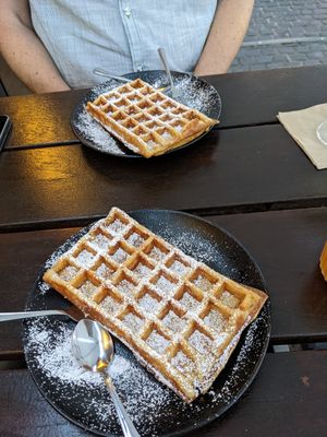 Waffles at Zeil Kitchen in Frankfurt