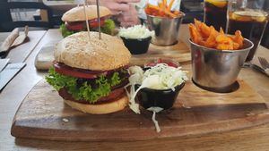 Moving Mountains Burger at Zeil Kitchen in Frankfurt
