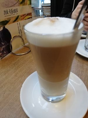 Nice coffee at Zeil Kitchen in Frankfurt